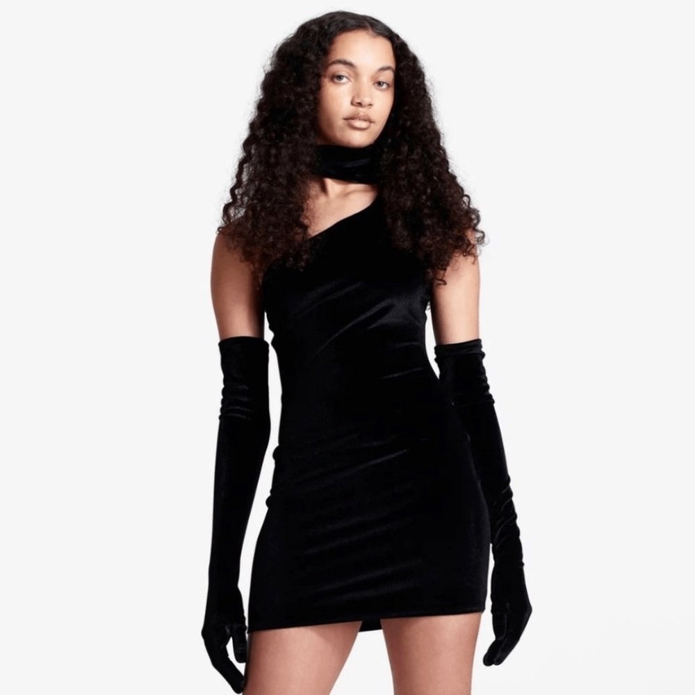 Miscreants Gina one shoulder velvet dress